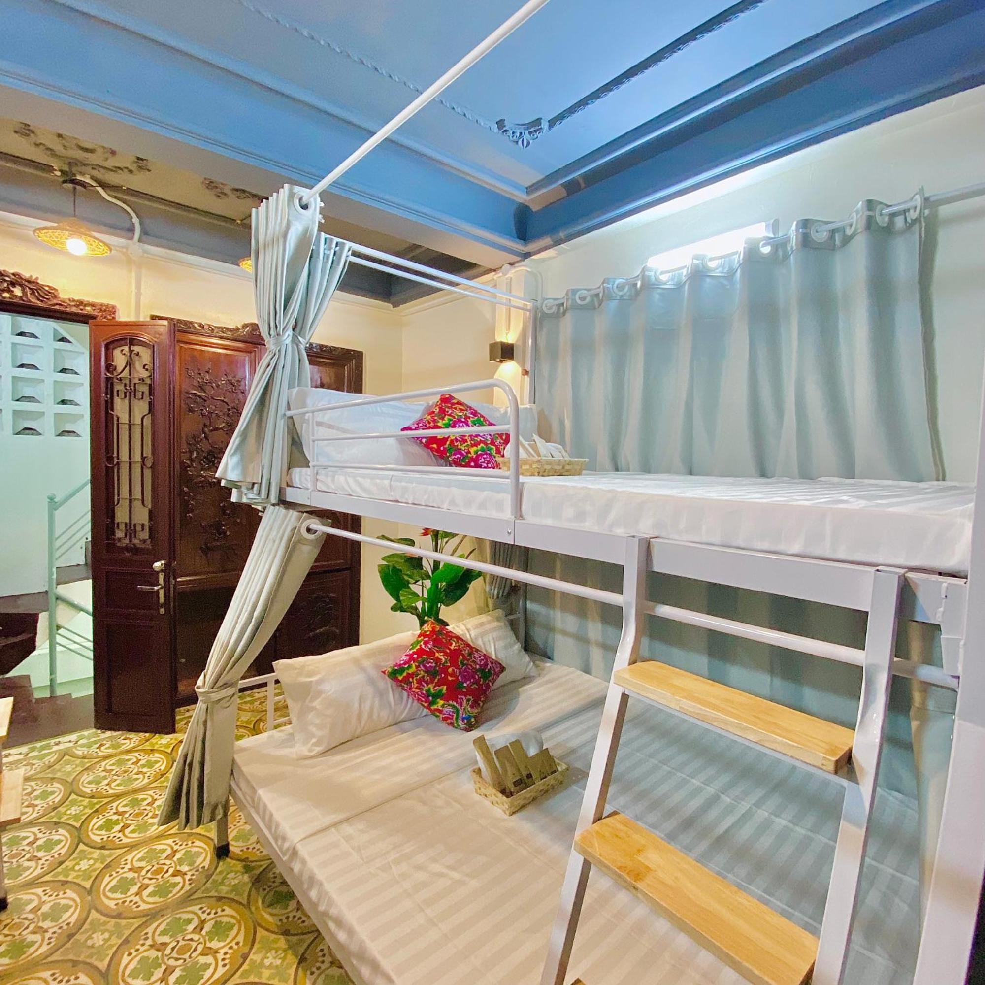 Hanoi Vibes Hostel Buitenkant foto